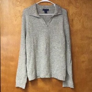 KAREN SCOTT  woman’s warm looking winter sweater  sz L  black & white